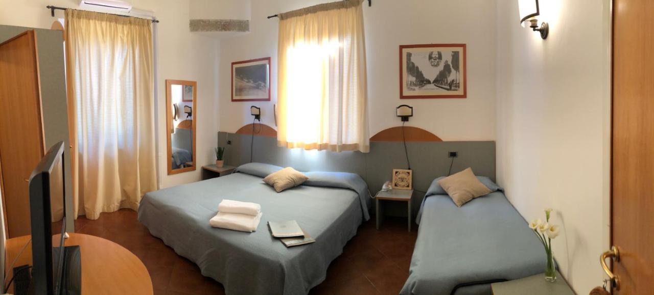 Locanda Menabuoi Donoratico Exterior photo